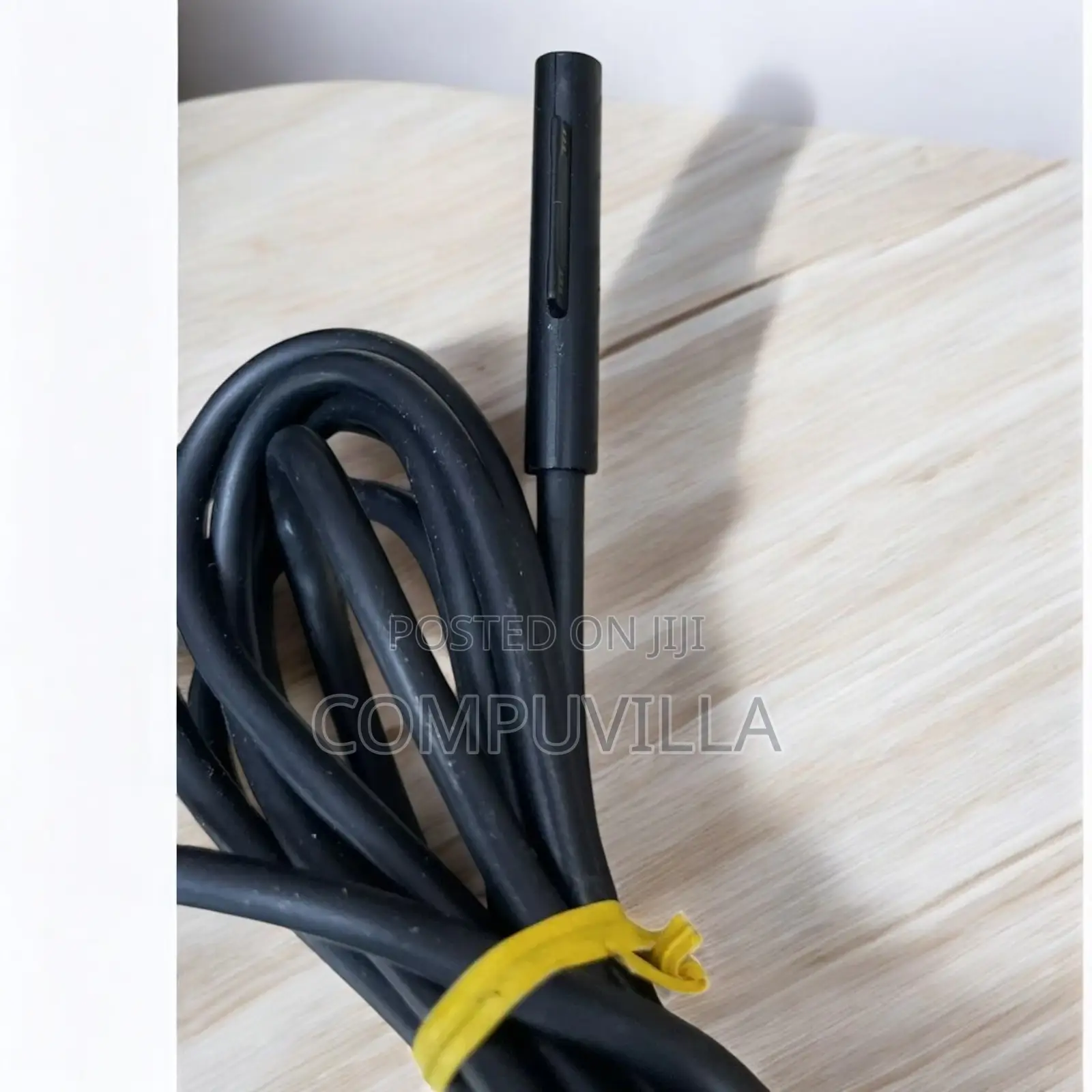 Microsoft Surface Adapter