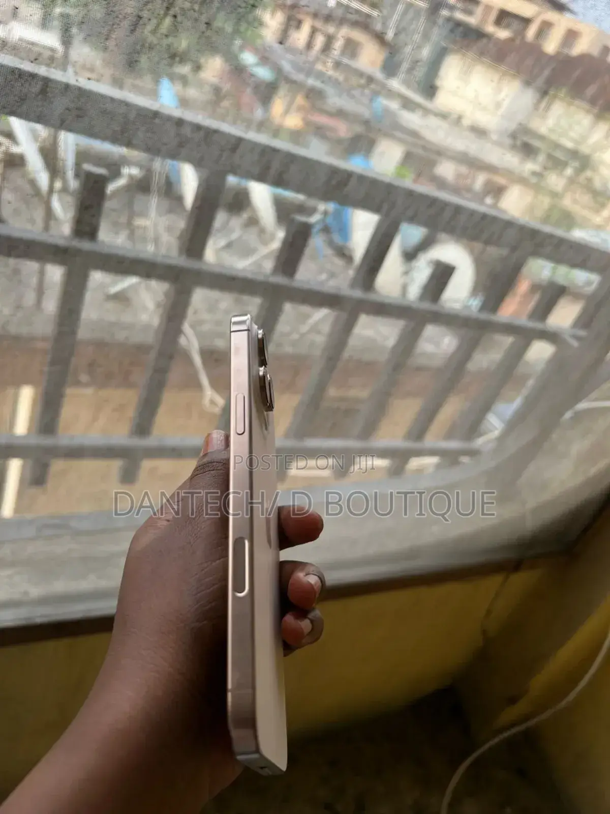 Apple iPhone 16 Pro Max 256 GB Gold