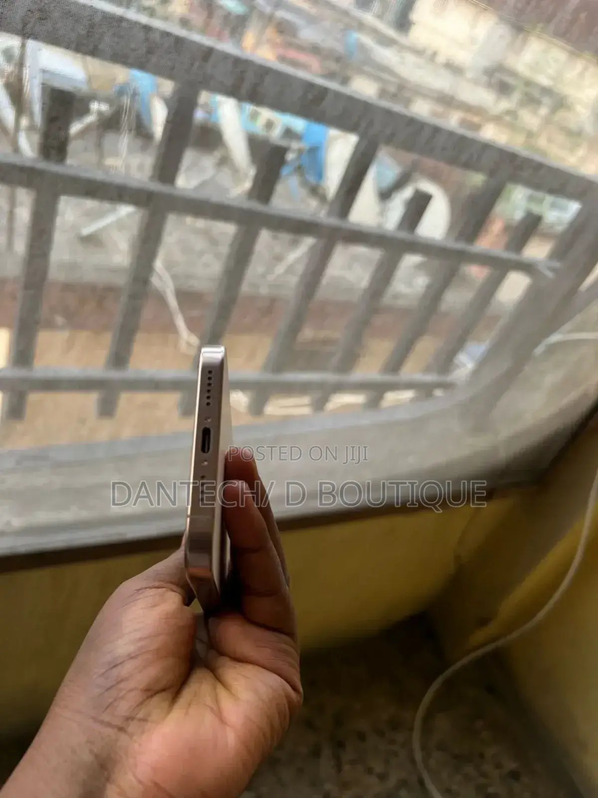 Apple iPhone 16 Pro Max 256 GB Gold