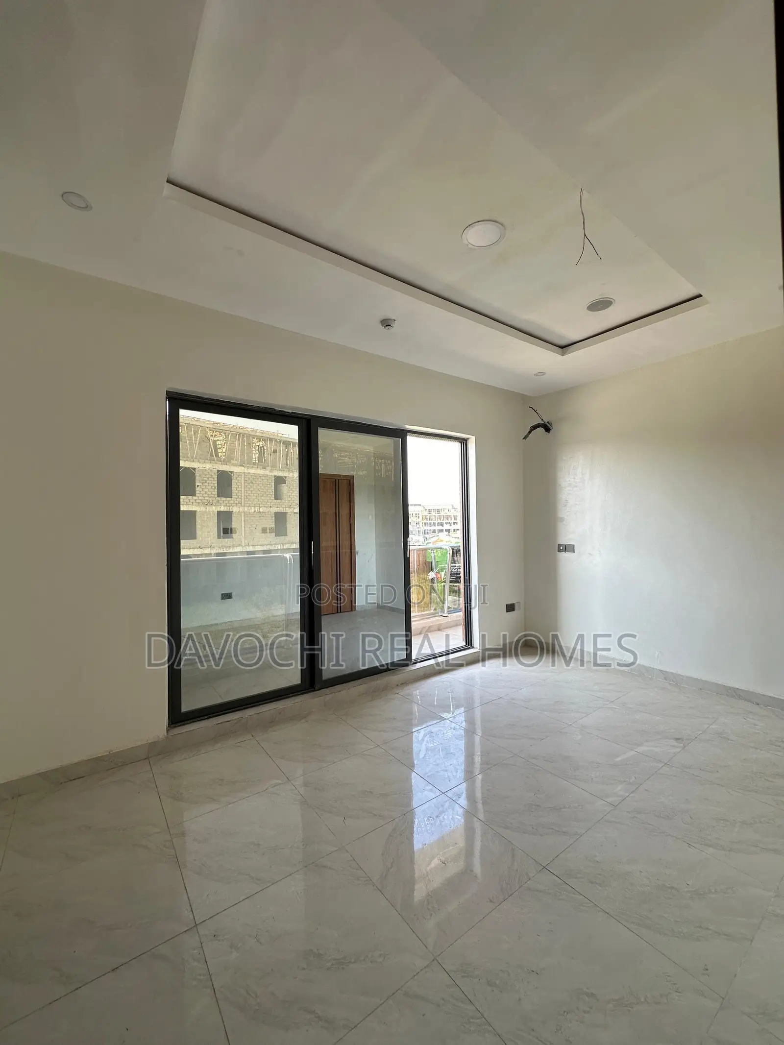 3bdrm Apartment in Ikate, Lekki for sale