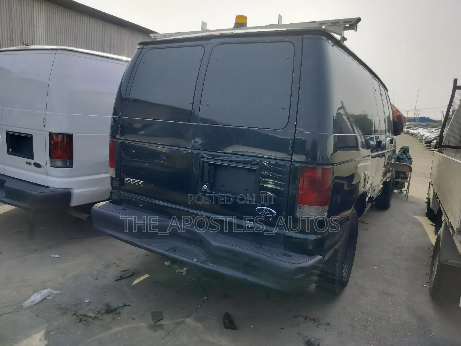 Ford E250 2012 Green