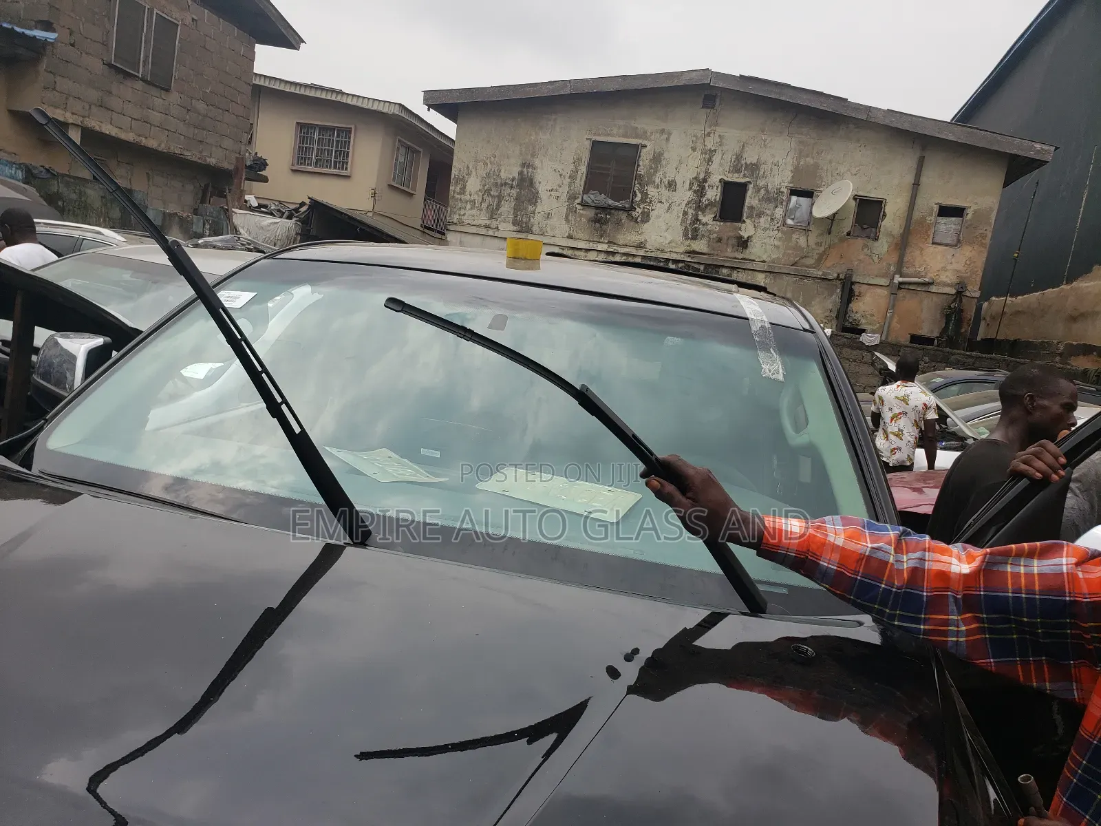Front Windscreen for Toyota Tundra 2010 Model Available Now