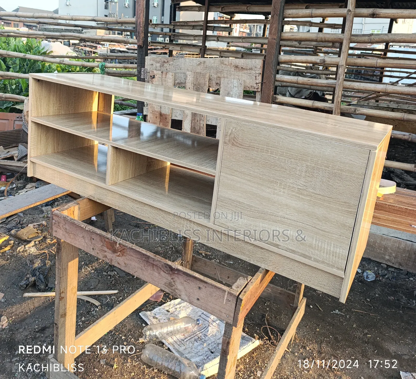 Classic Modern Tv Stand