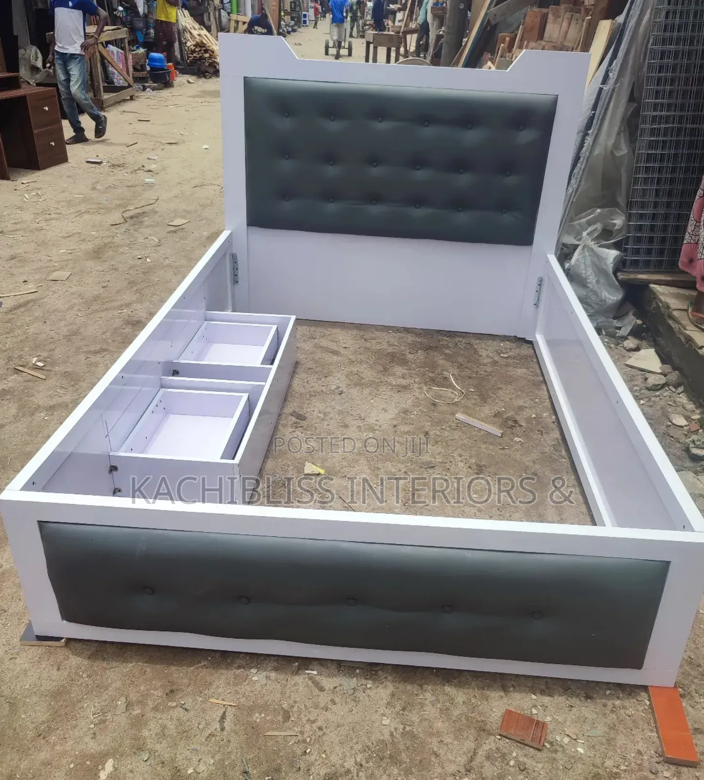 Unique 41/2 by 6ft Modern Bedframe