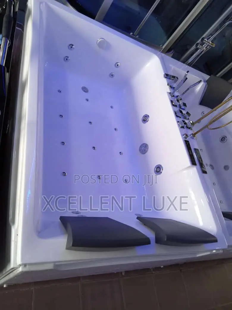 Double Square Massage Jacuzzi Bathtub