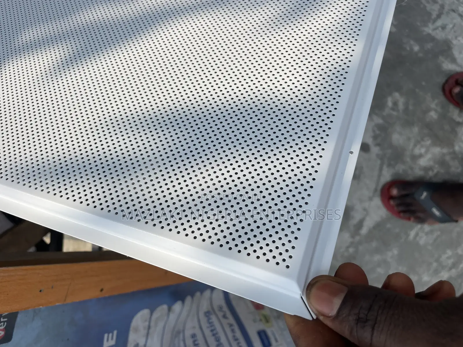 Expose Metal Ceiling