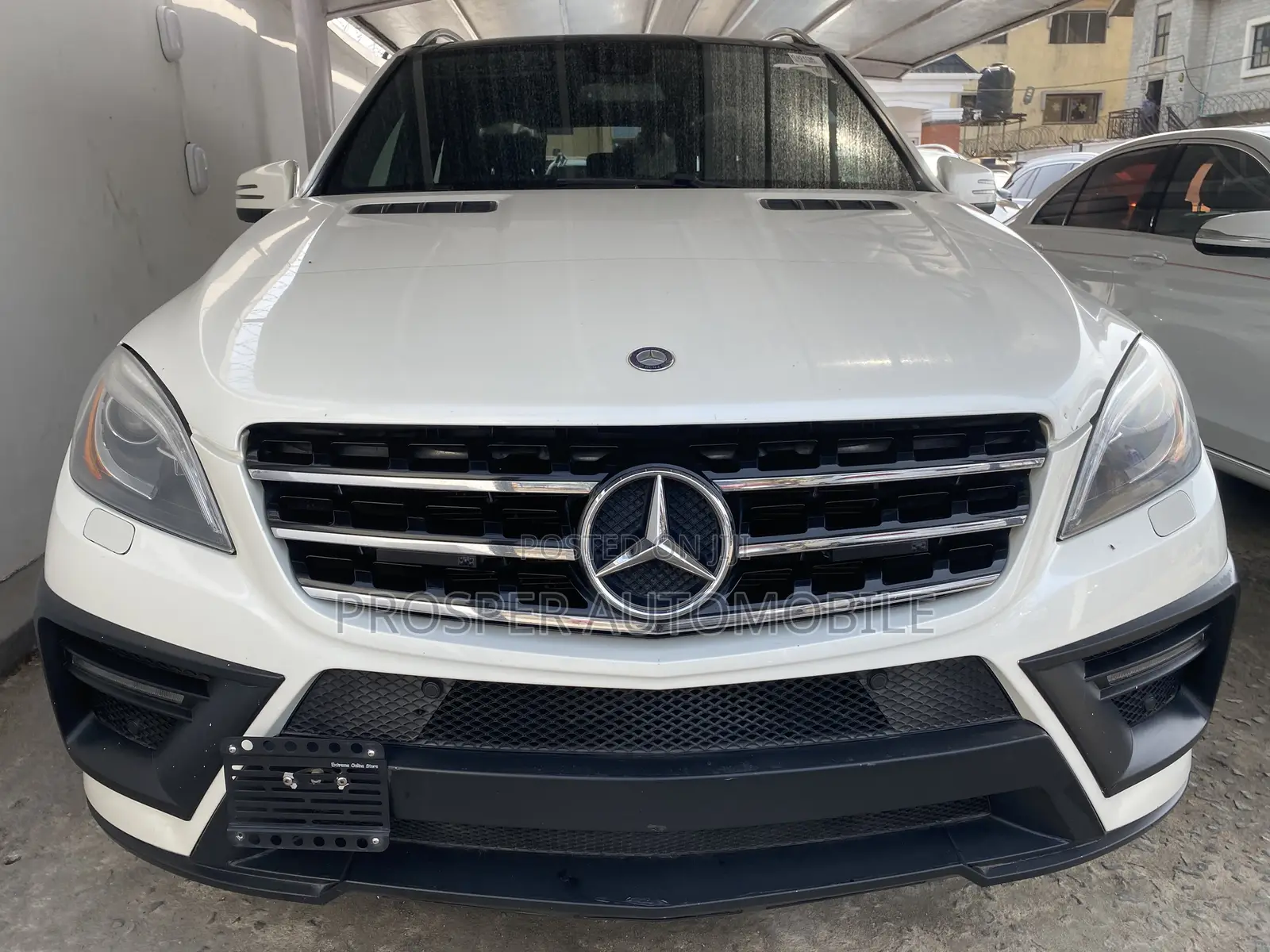 Mercedes-Benz M Class ML 550 4Matic 2013 White