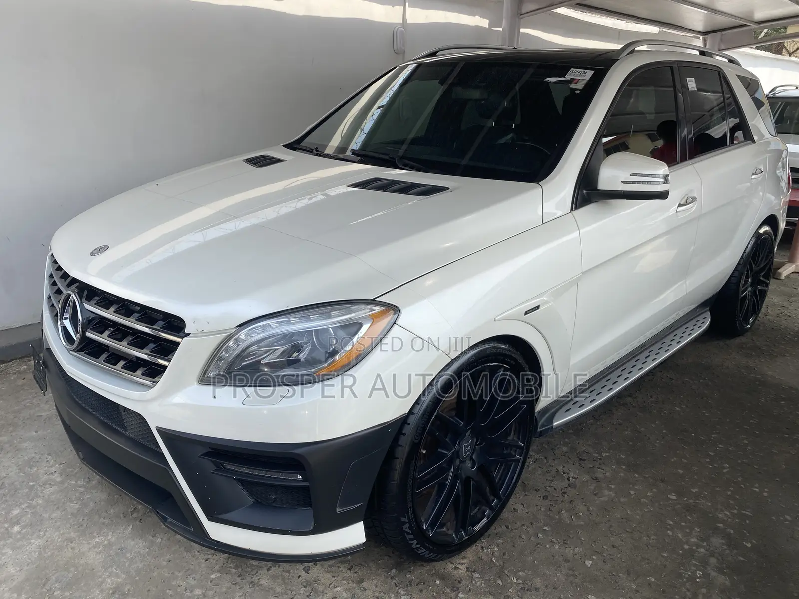 Mercedes-Benz M Class ML 550 4Matic 2013 White