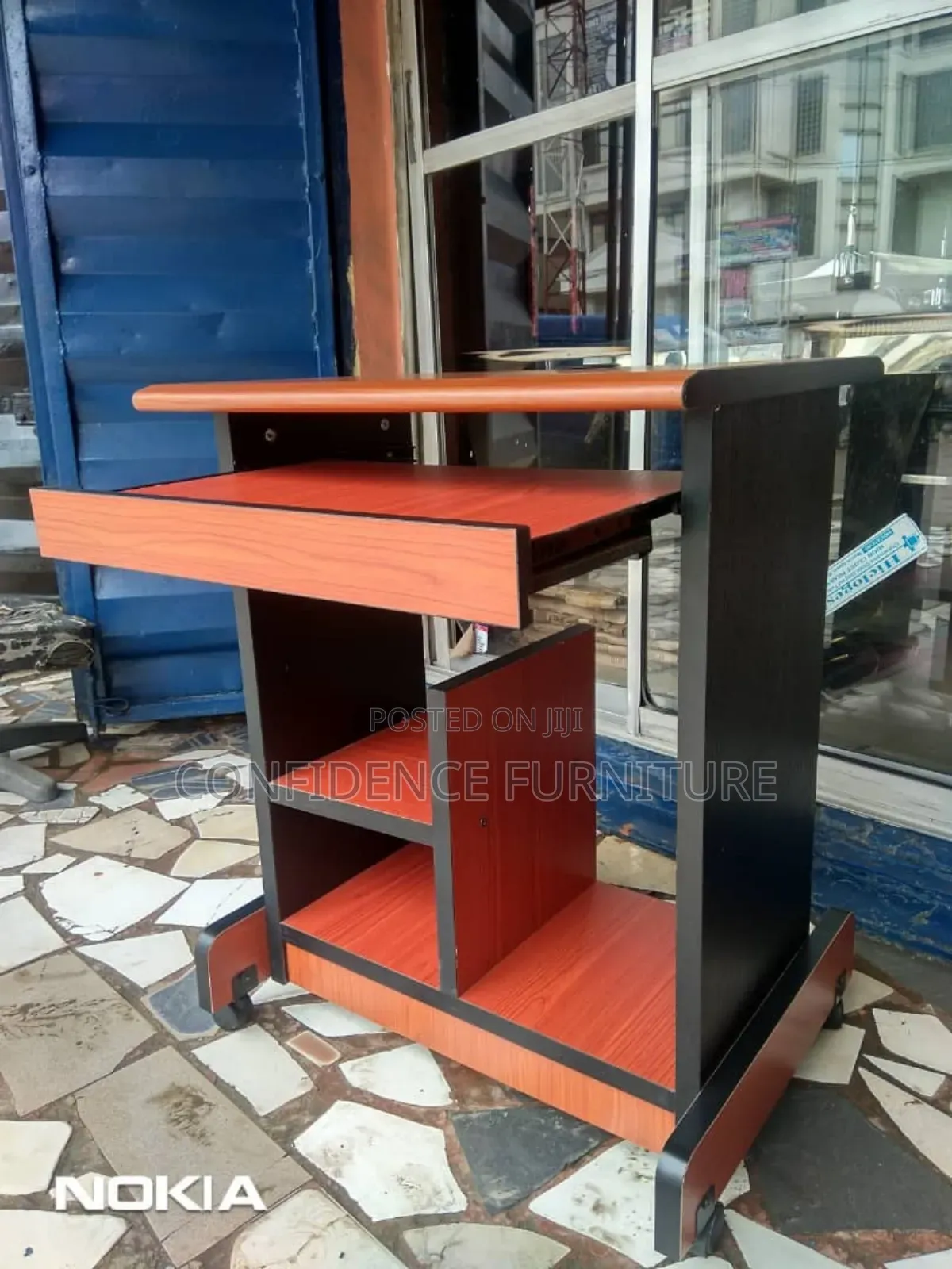 Quality Computer Table
