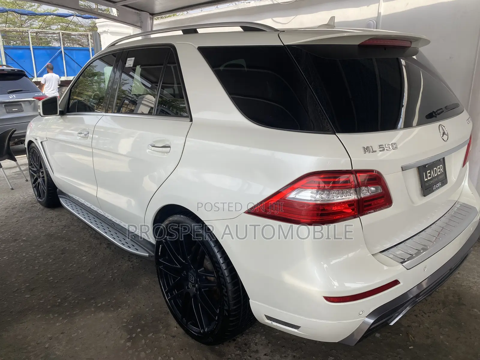 Mercedes-Benz M Class ML 550 4Matic 2013 White