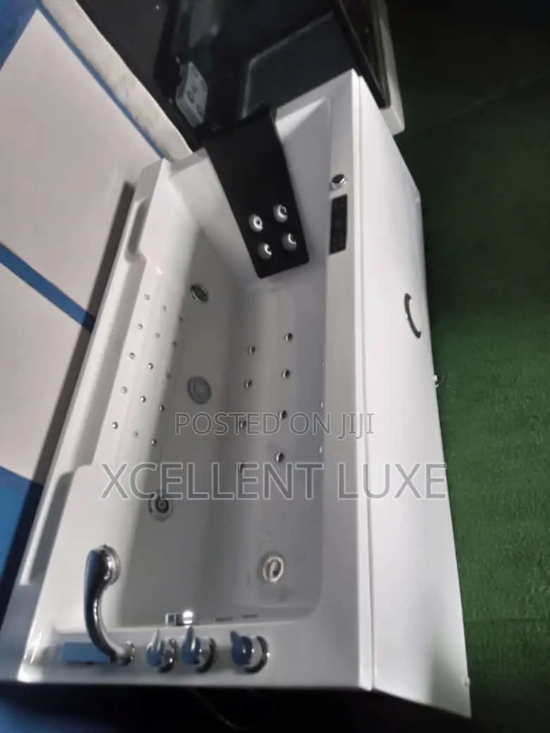 High Quality Single Jacuzzi Massage Bathtub