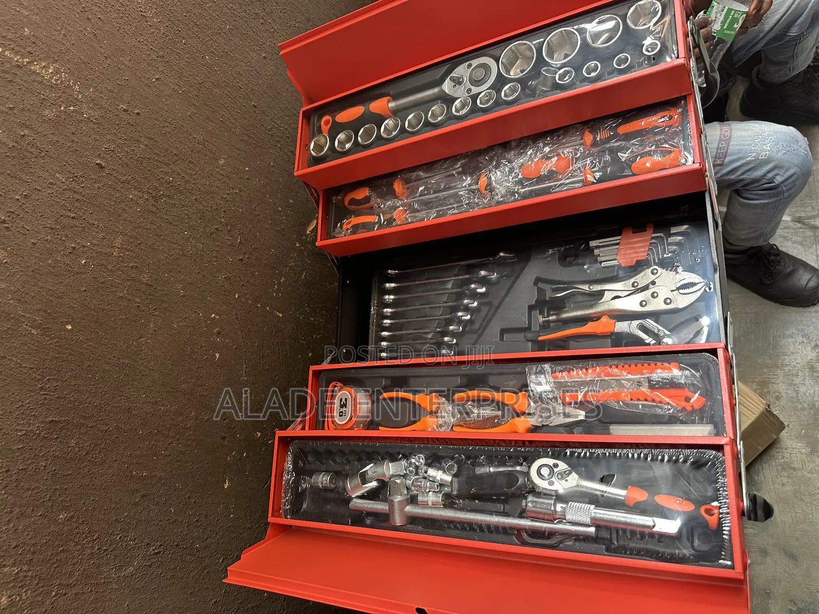 High Quality Box Set With Quality Tools