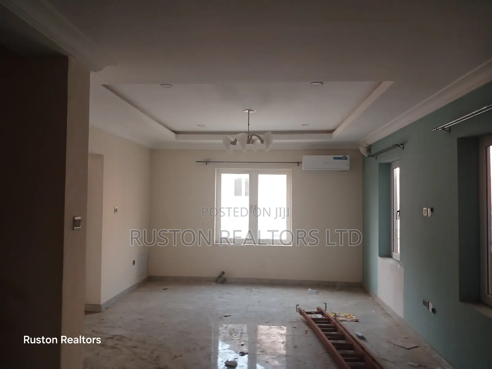5bdrm Duplex In Agodi For Sale