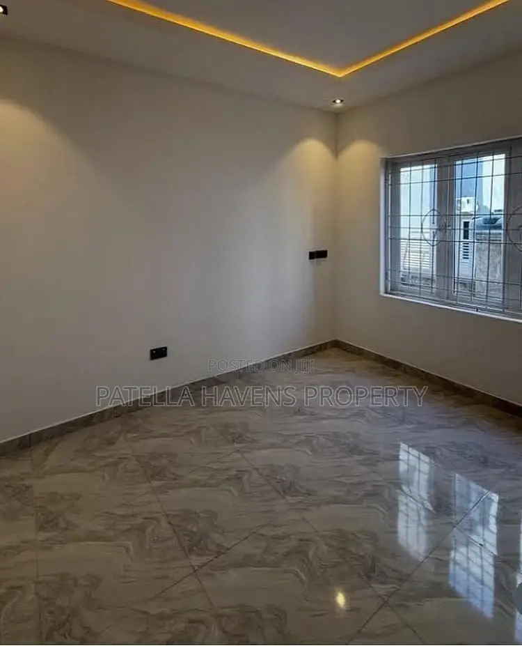 2bdrm Apartment in Lugbe District for sale