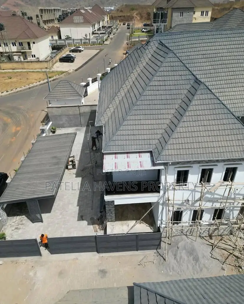 Amazingly Built Semi Detached Duplex in Asokoro