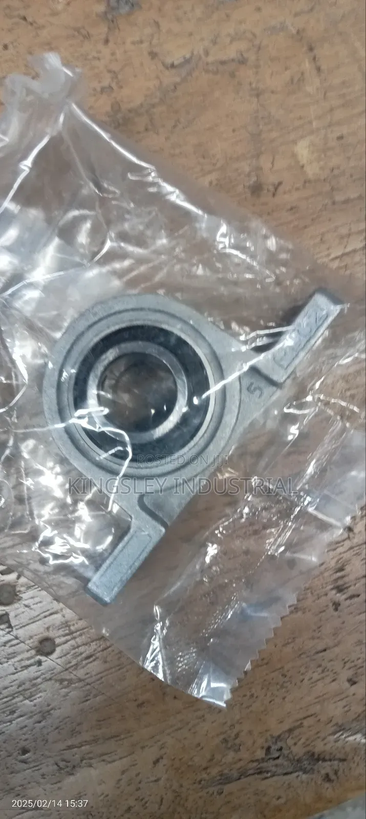 Small Housing Bearing P002 15mm