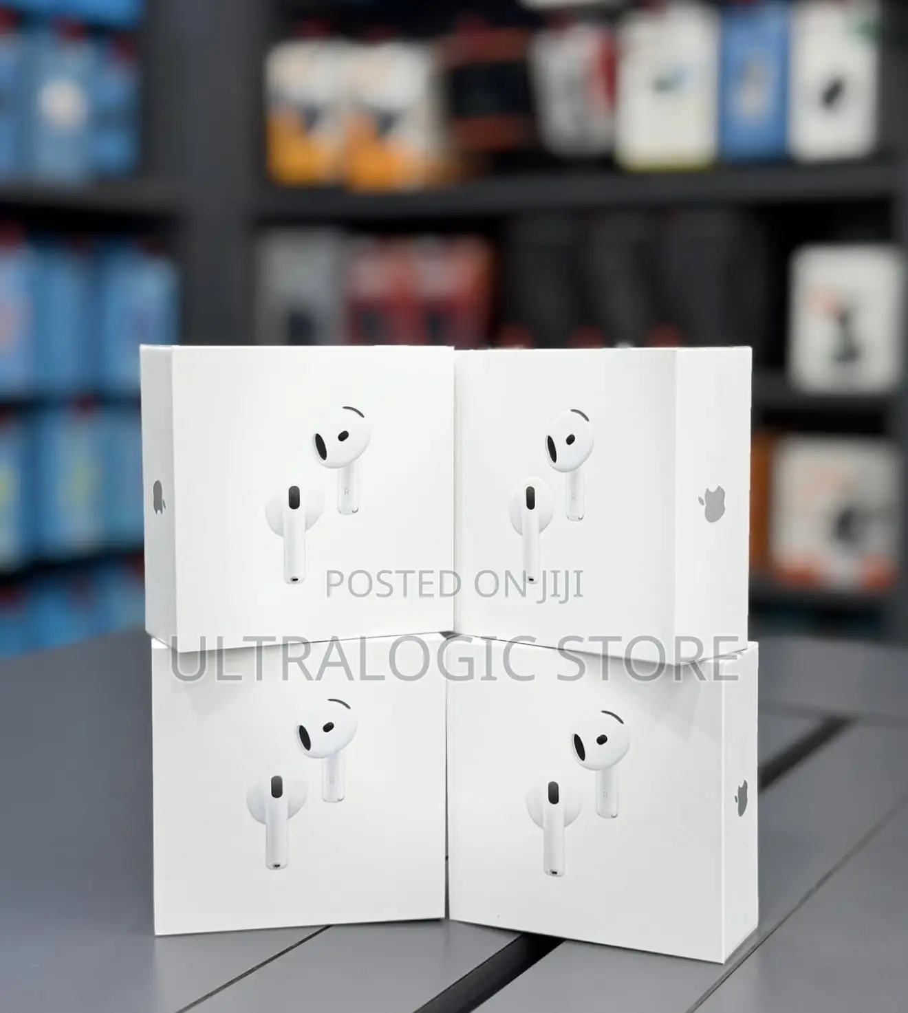 Apple Airpods 4 Noise-canceling Earbuds USB-C Charging Case
