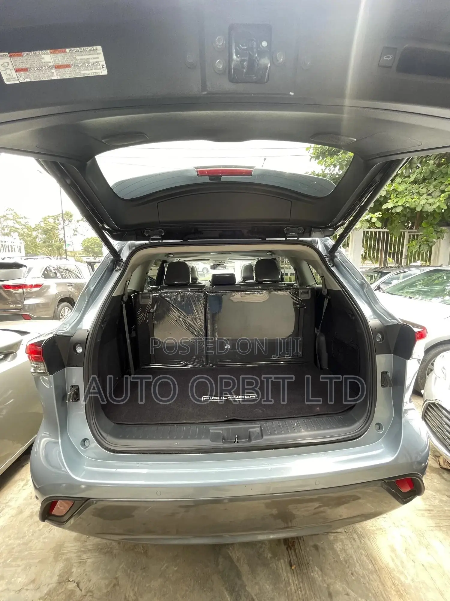 Toyota Highlander Limited AWD 2020 Blue