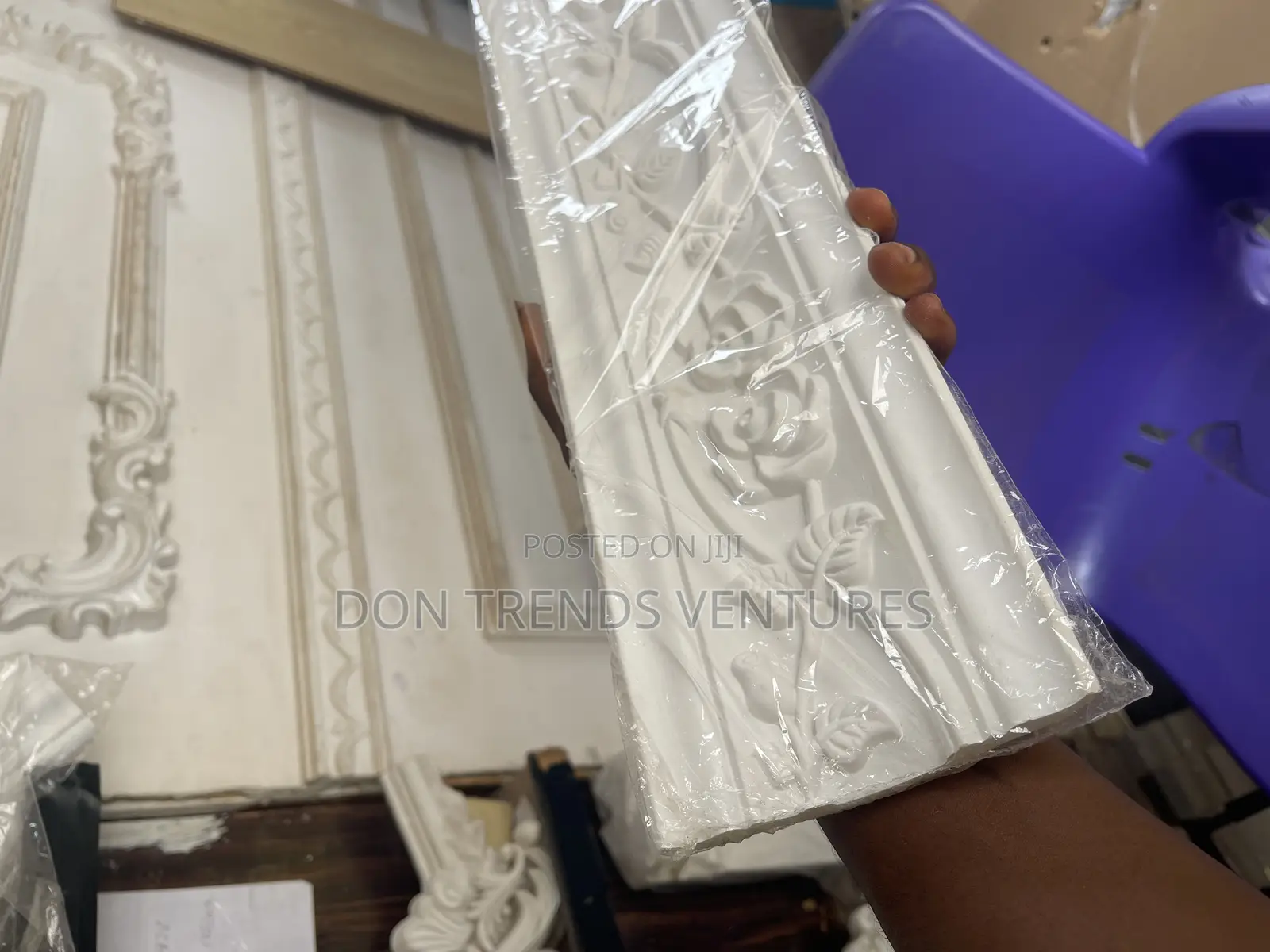 Ceiling Edge Cornice