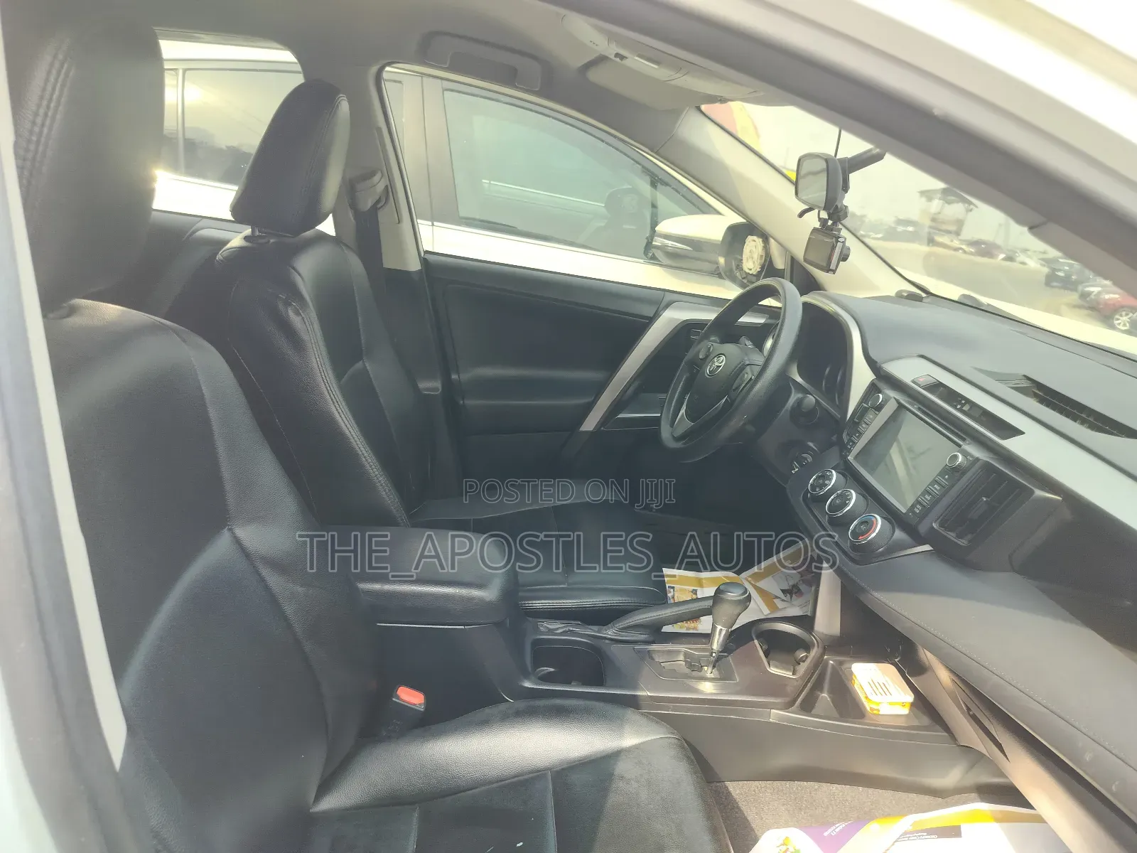 Toyota RAV4 2018 White