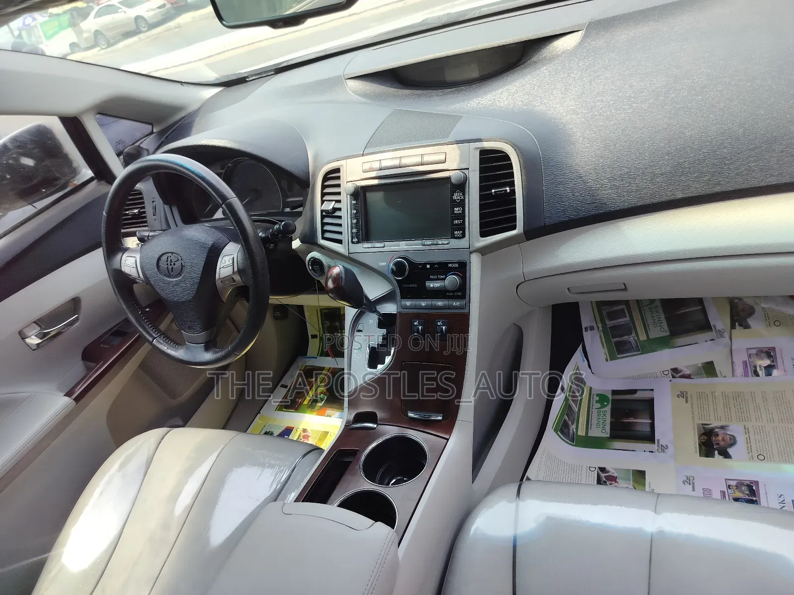Toyota Venza V6 AWD 2011 Silver