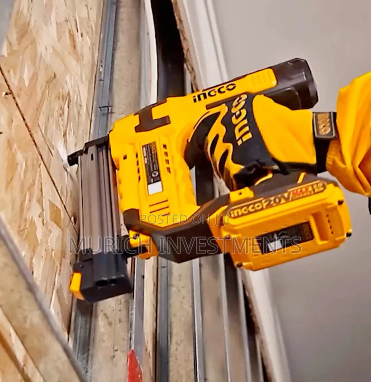 Cordless Brad Nailer With Battery Charger, With Brad Nails