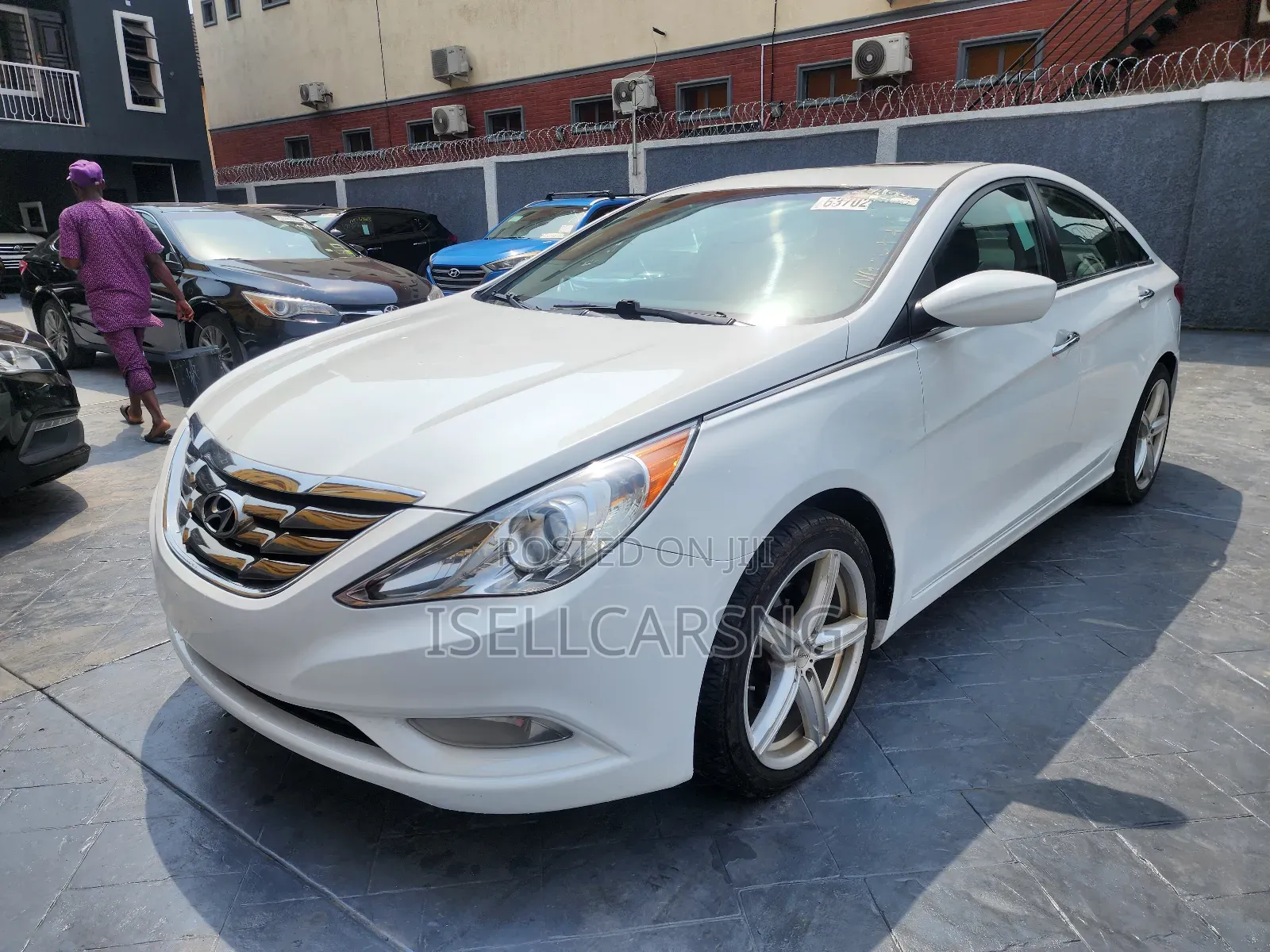 Hyundai Sonata Limited 2.0T w/17" Wheels (2.0L 4cyl 6A) 2011 White