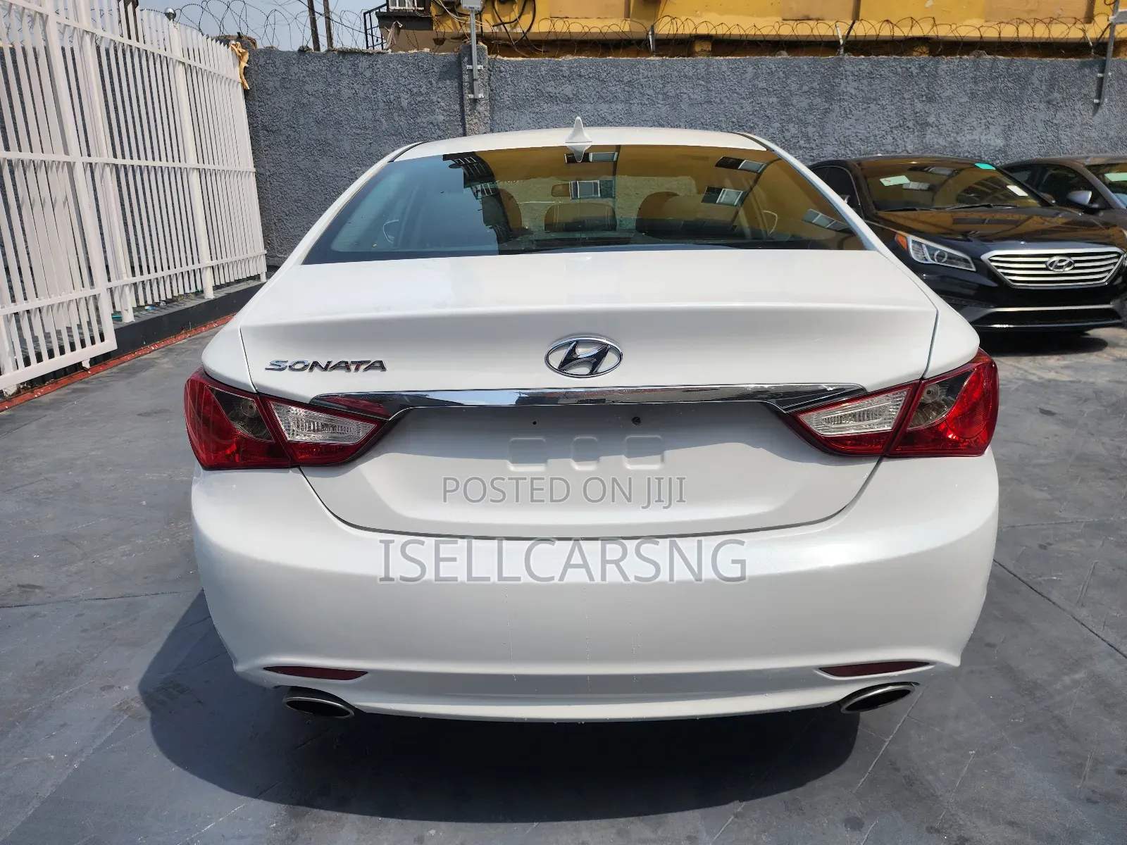 Hyundai Sonata Limited 2.0T w/17" Wheels (2.0L 4cyl 6A) 2011 White