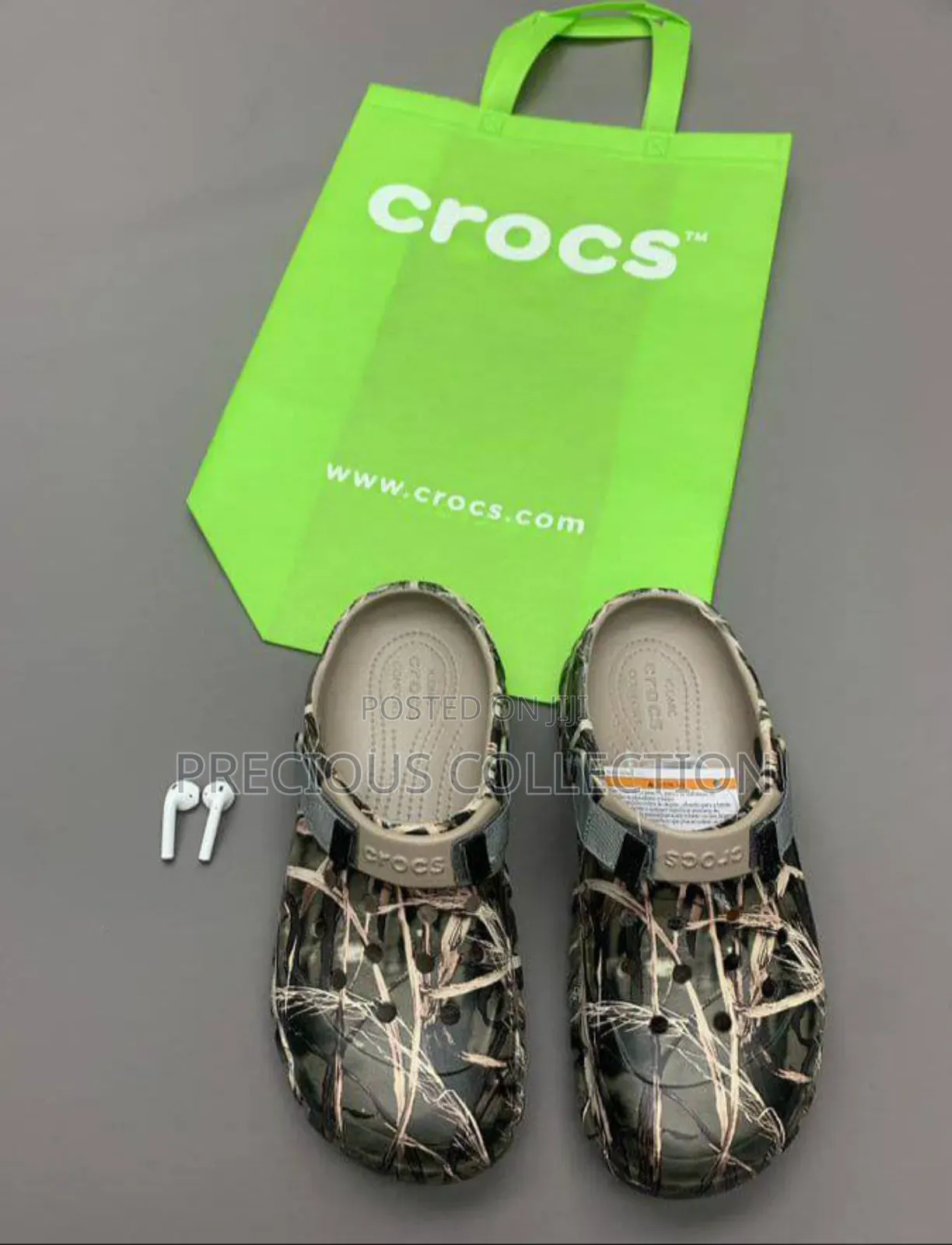 Unisex Top Quality Crocs With Strap