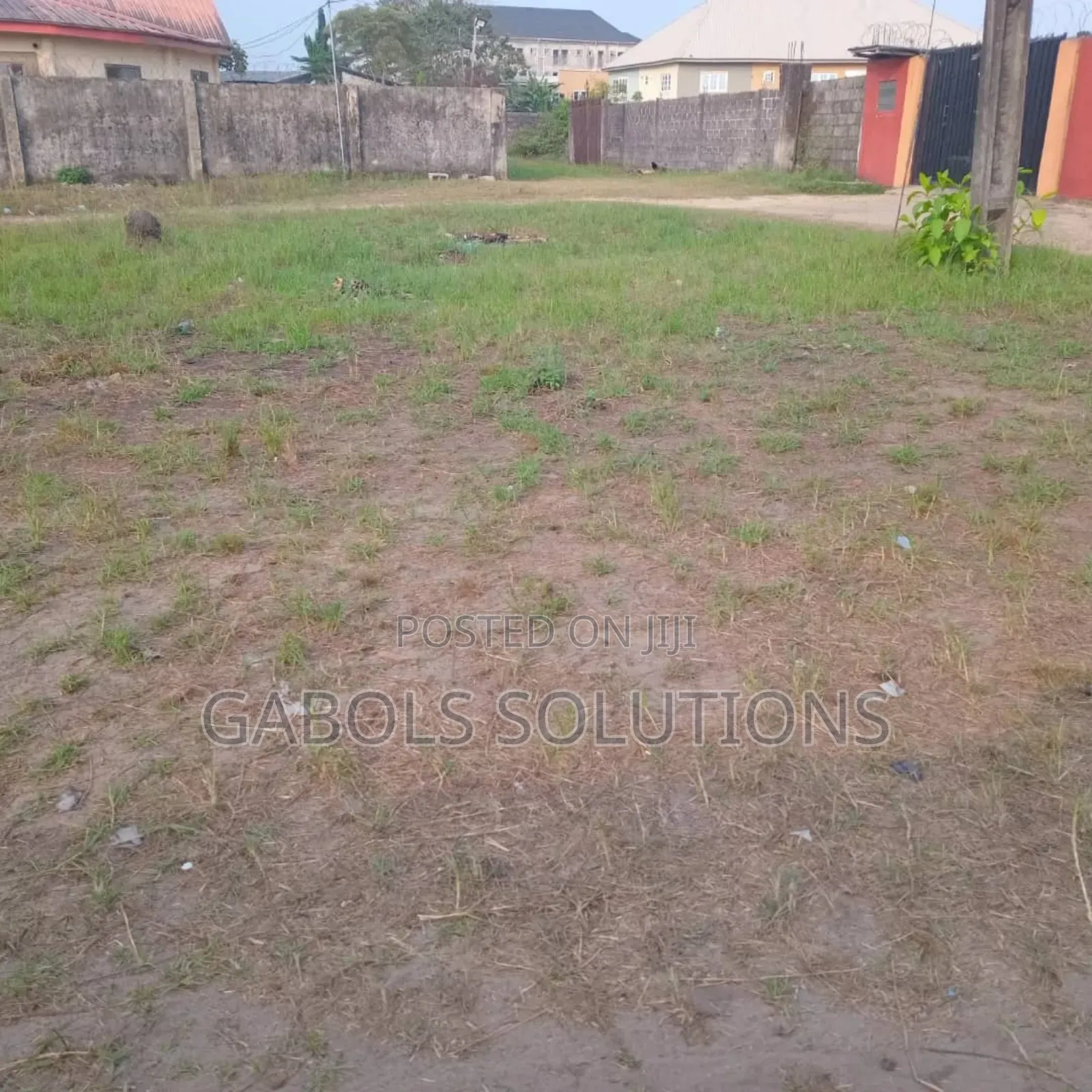 12 Plots in Ogunfayo. Title: Village Excision. Price: 40m