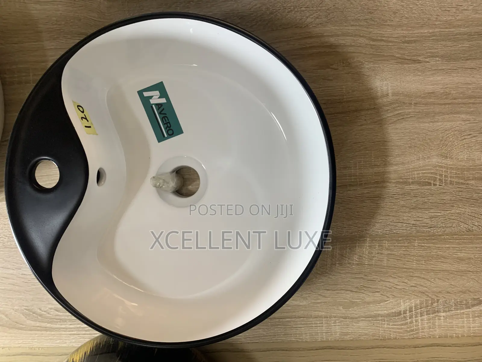 Black and White Counter Top Basin