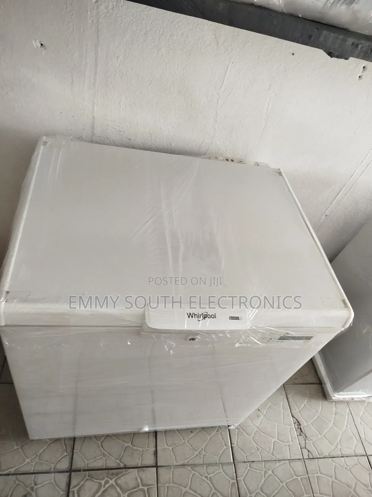 Whirlpool Chest Deep Freezer Made in Italy
