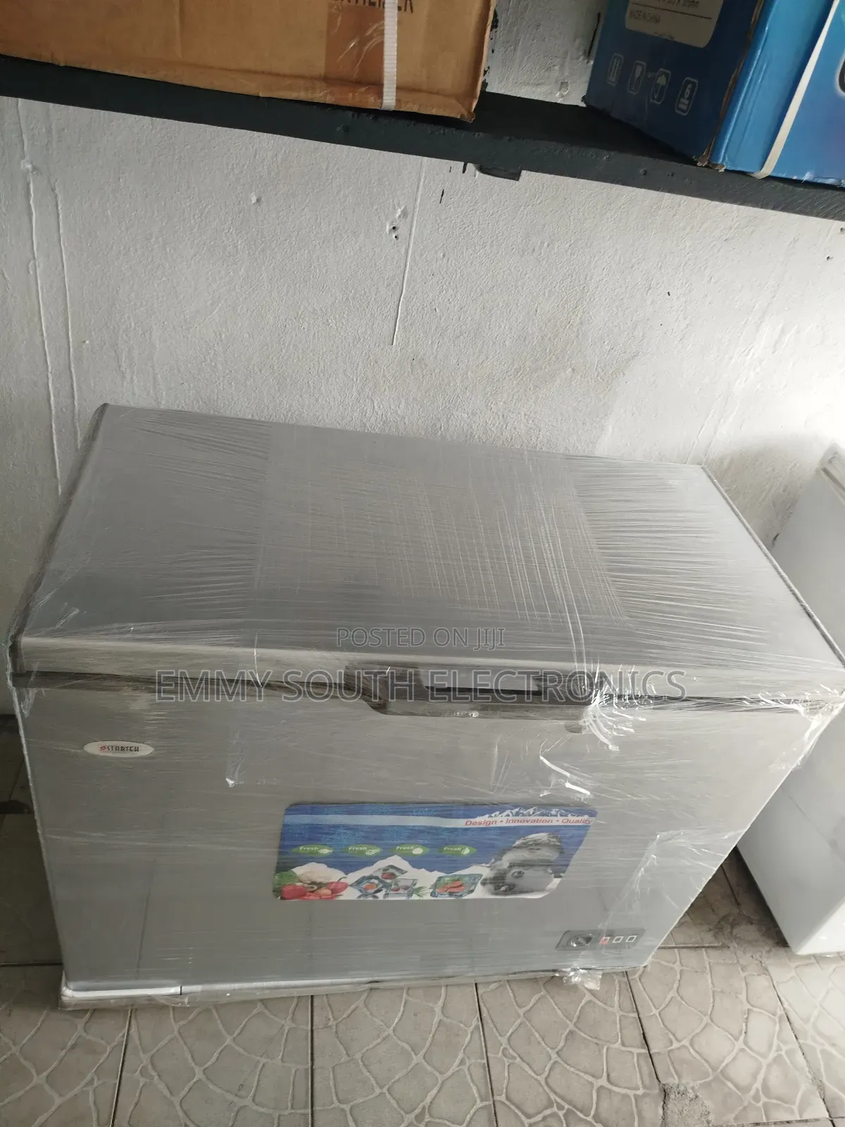 Startek Chest Deep Freezer Low Voltage 305 L