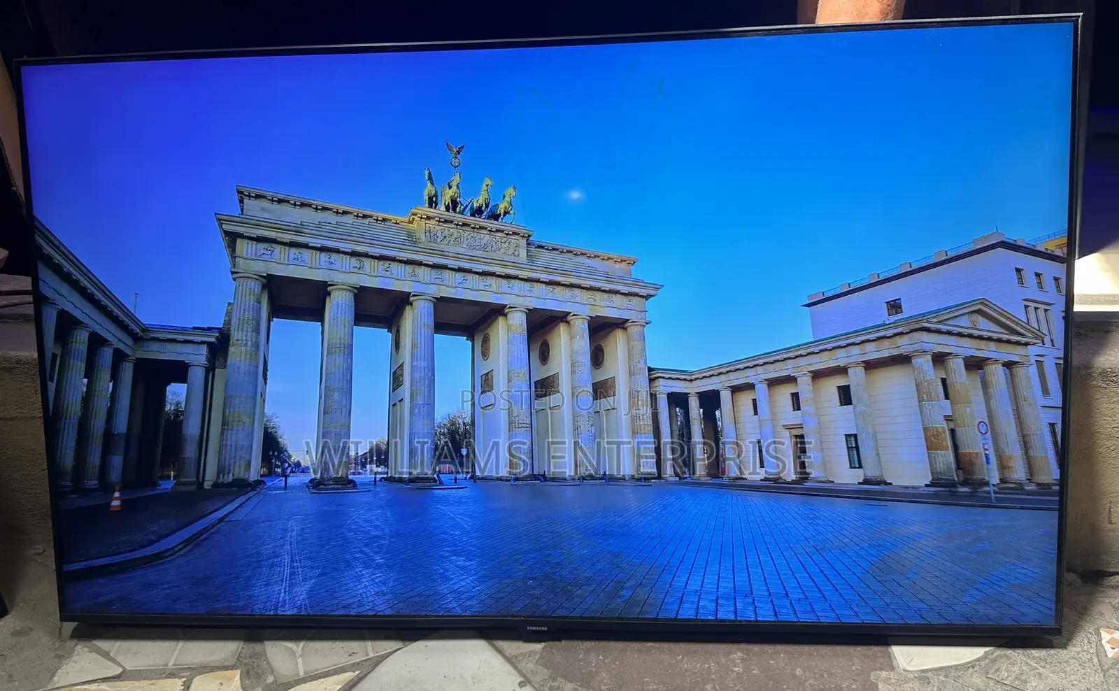 50 Inches Samsung Smart Crystal Uhd