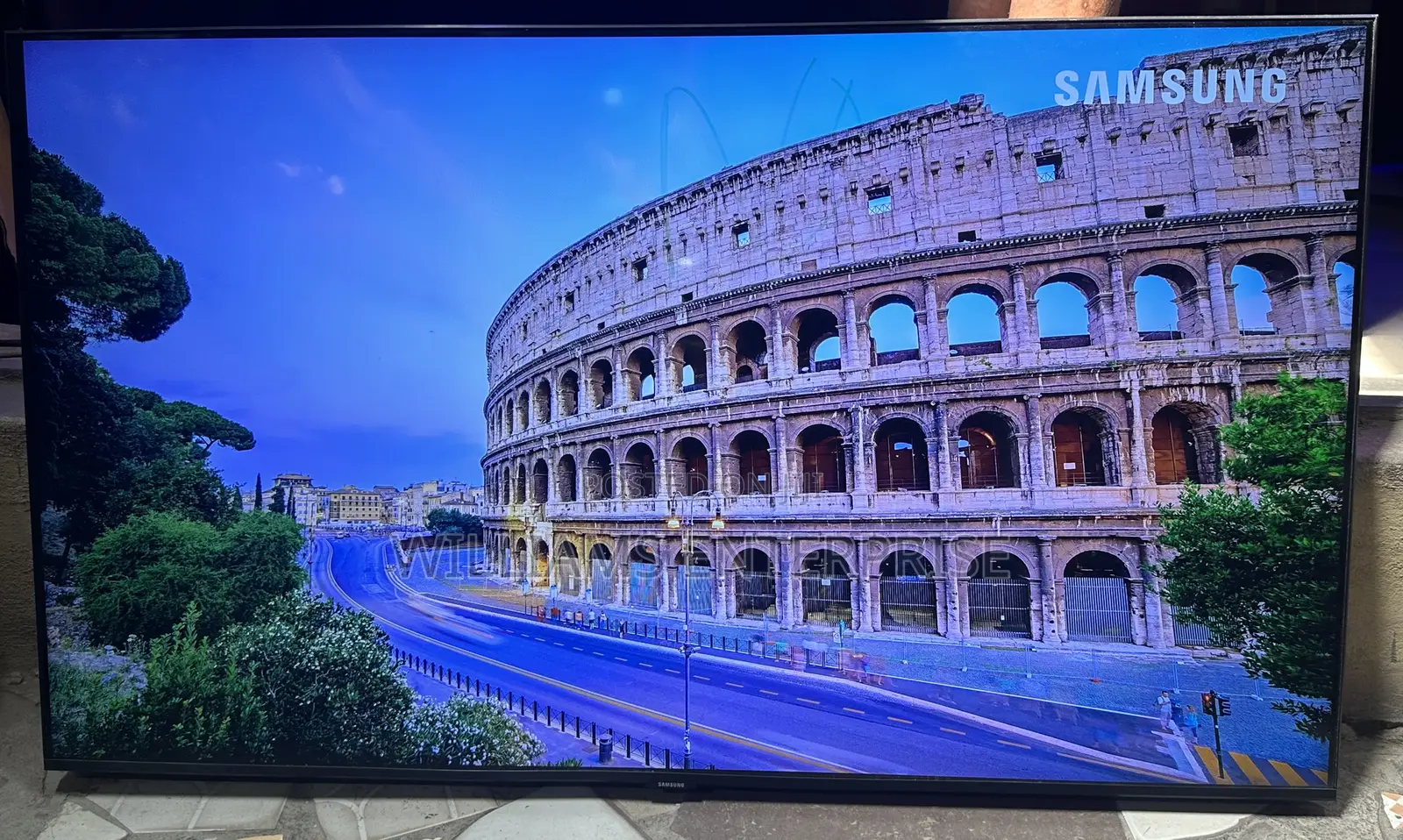 50 Inches Samsung Smart Crystal Uhd