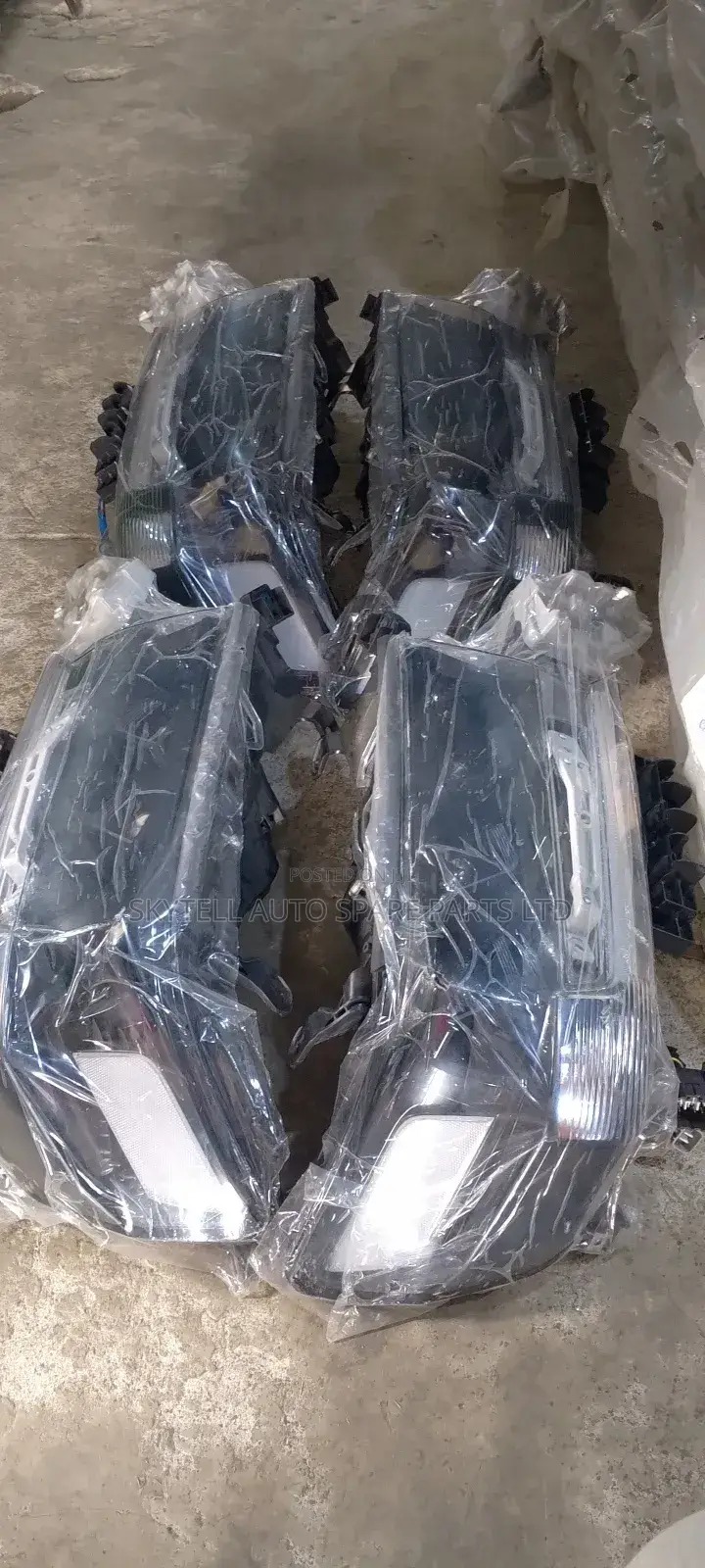 Head Light for Toyota Land Cruiser 2018