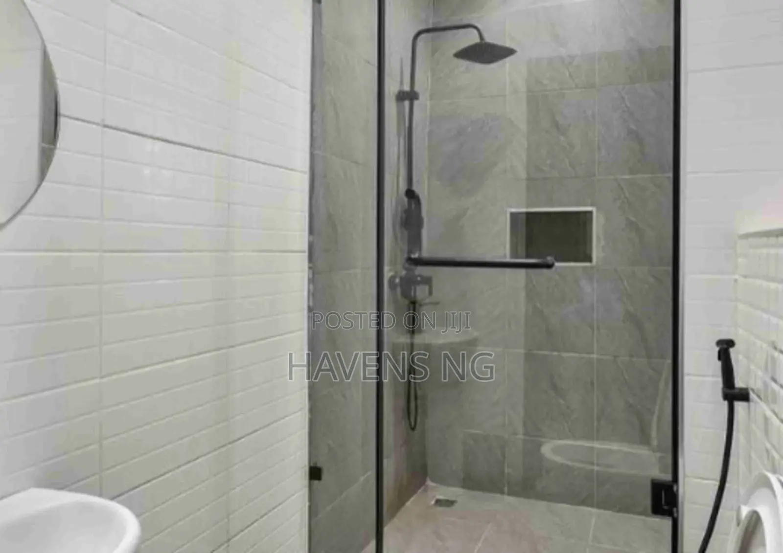 Luxurious Cozy 2-Bedroom Apartment