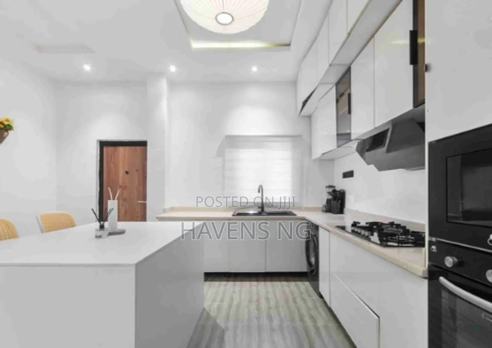 Luxurious Cozy 2-Bedroom Apartment
