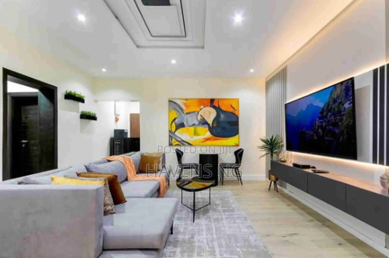 Contemporary 2-Bedroom Apartment With Top-Notch Amenities