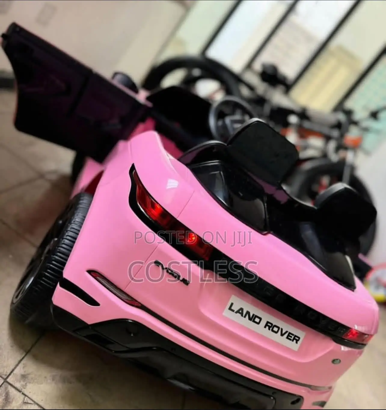 Range Rover Electric Kids Ride on Car With Remote