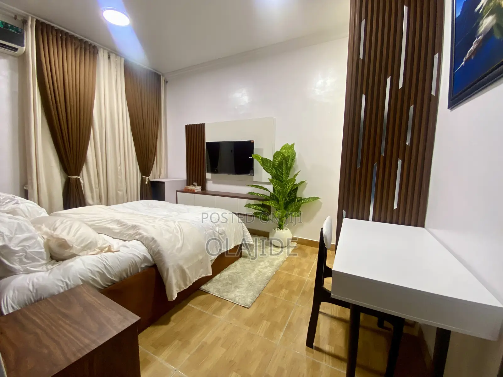 Luxury Room/Apartment by VFS
