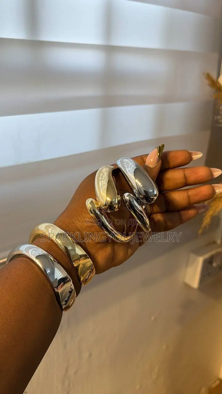 Chunky Bangle for Ladies