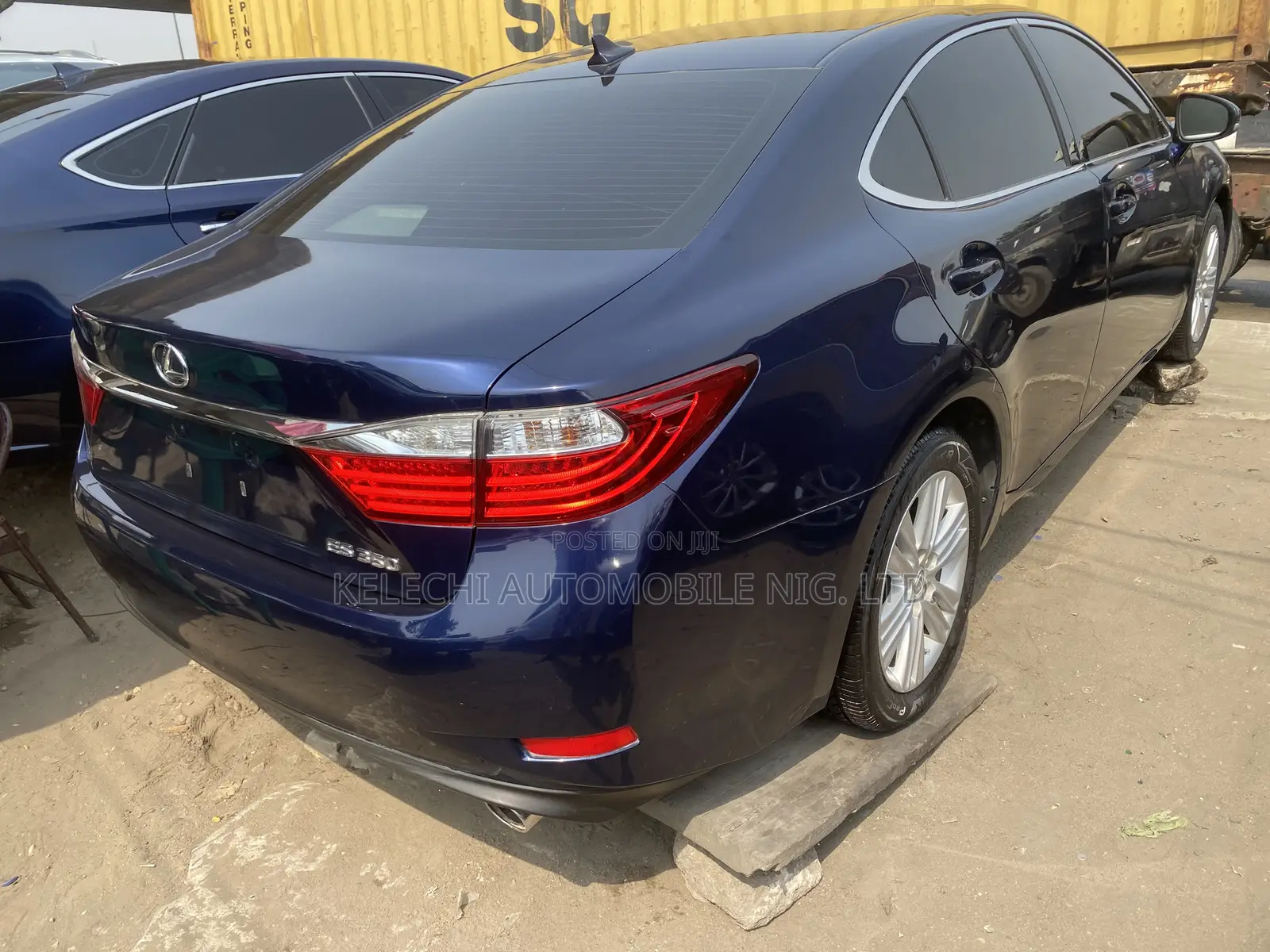 Lexus ES 350 FWD 2015 Blue