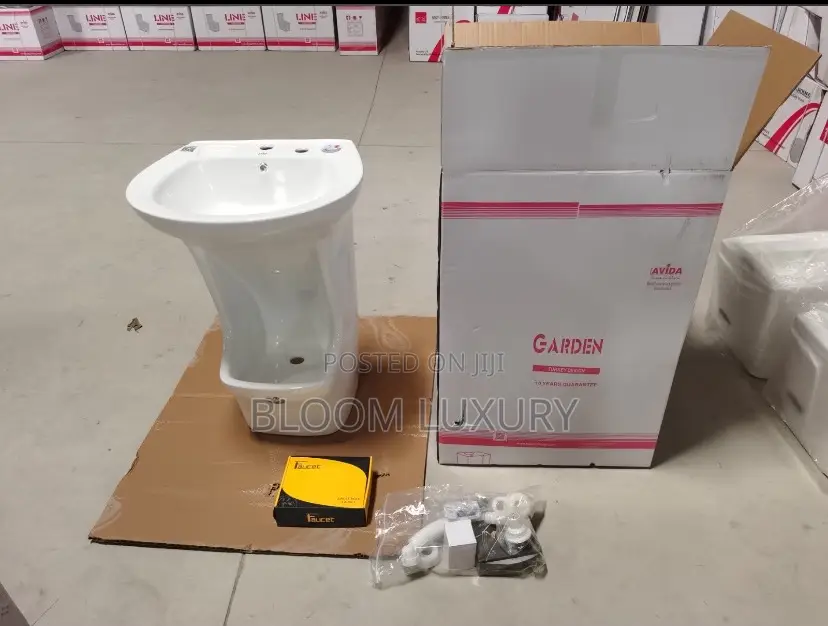 Combo Of Urinal And Wash Hand Basin