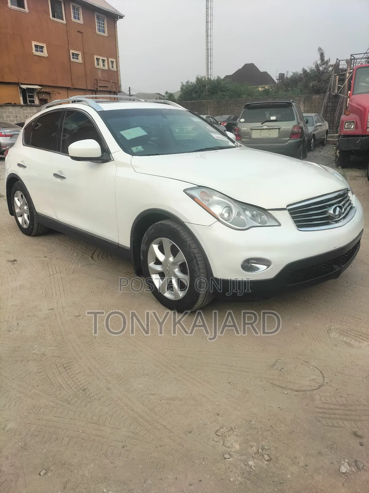 Infiniti EX 35 Journey 2011 White