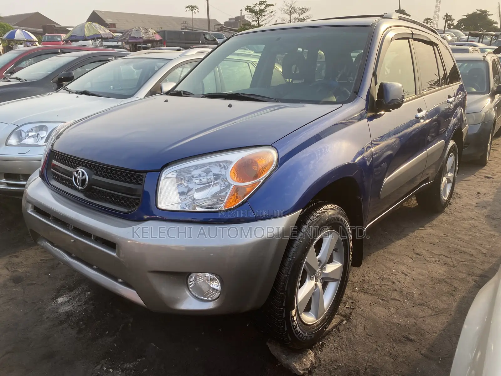 Toyota RAV4 1.8 2004 Blue