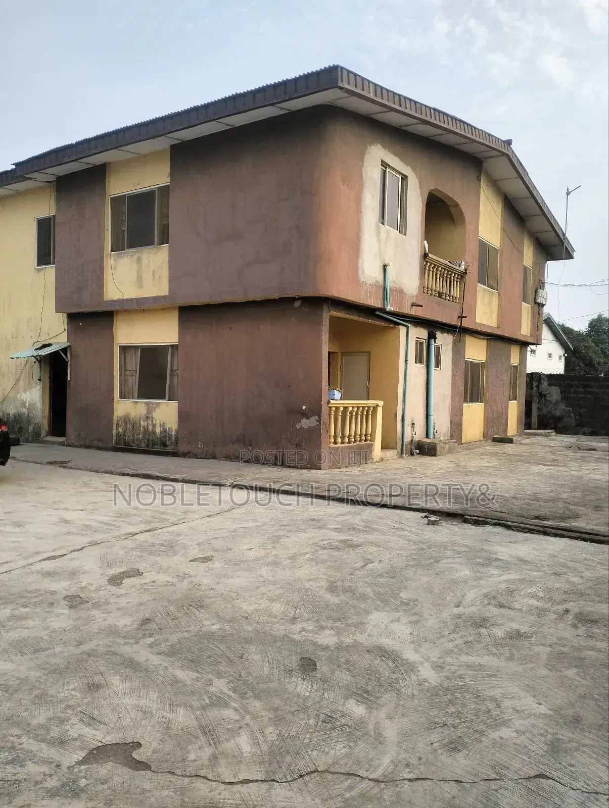 3bdrm Block of Flats in Governor'S Road for sale