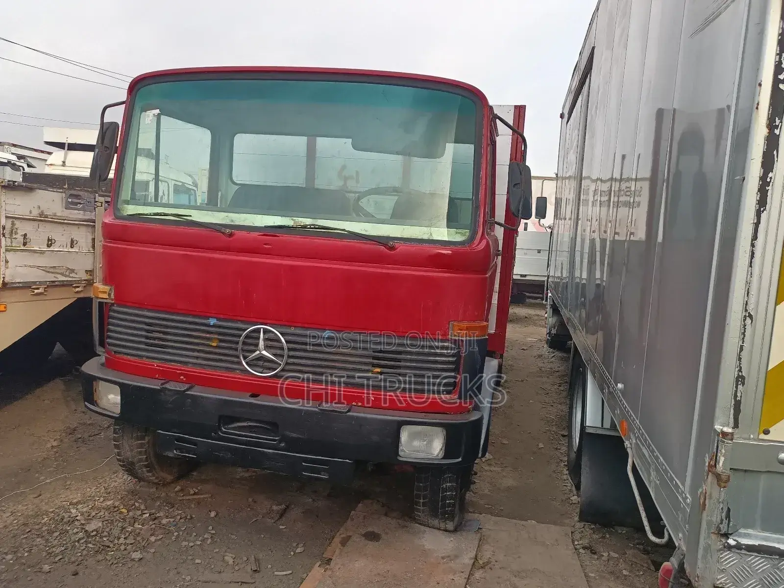 Mercedes Benz 813 Truck 7tons