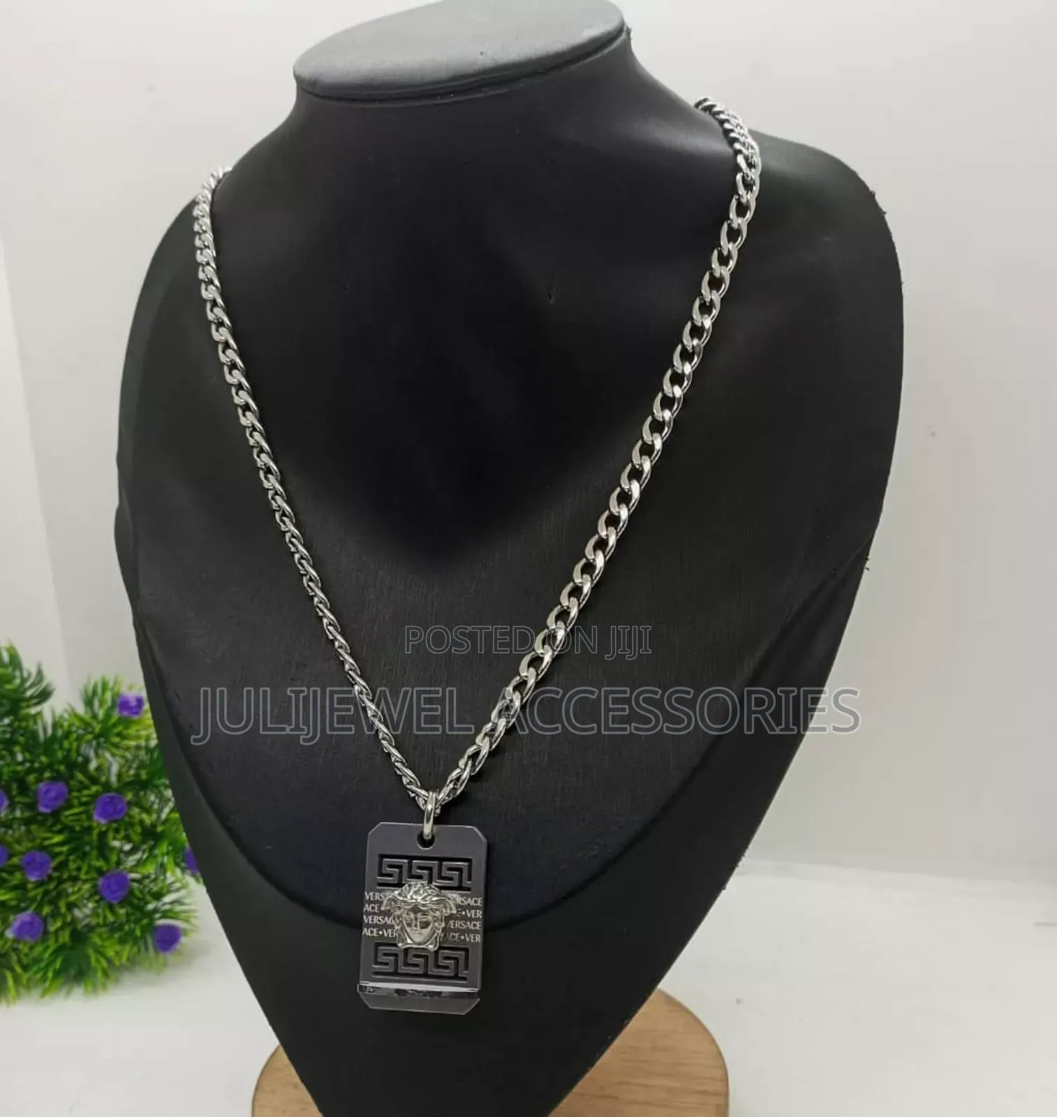 Men Non Tarnish Necklace Chain With Pendant