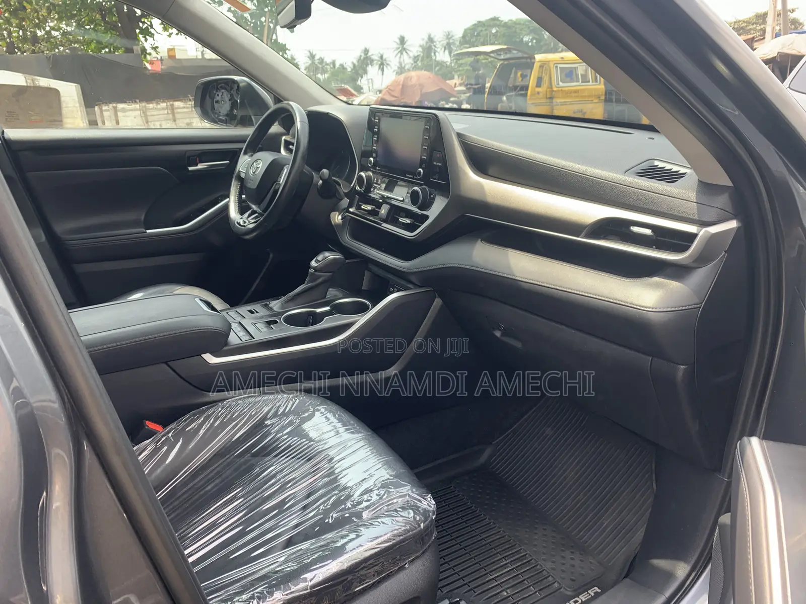 Toyota Highlander Limited 2022 Gray